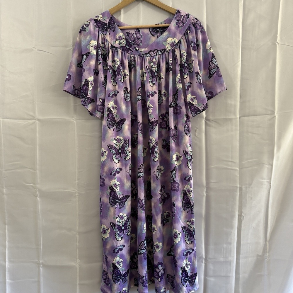 Vintage Anthony Richards Womens 1X Mumu House Dress Nightgown Purple‎ Butterfly